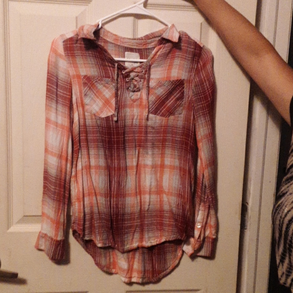 Girls Mudd shirt